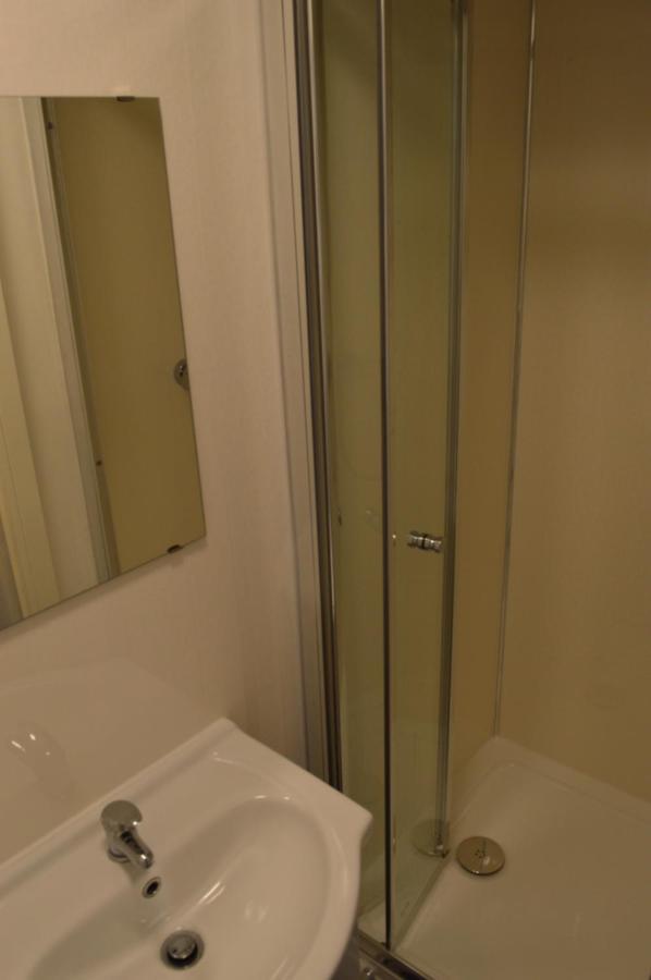 Bell Gate House Hotel 3*